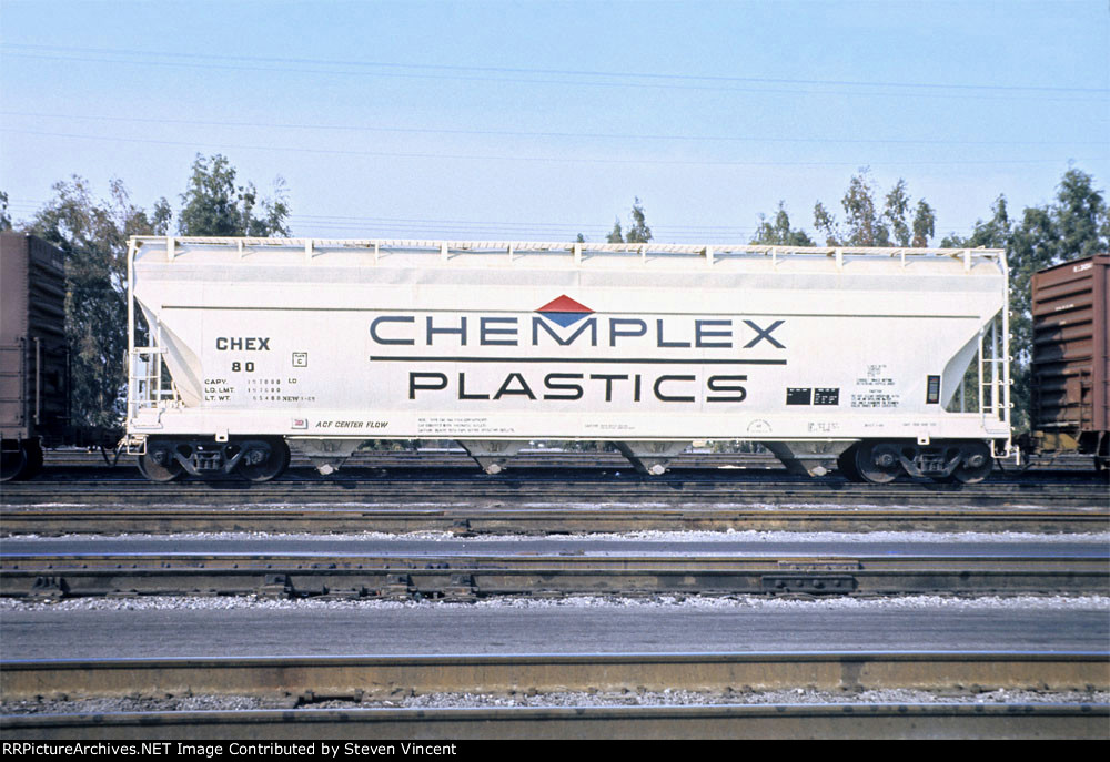 Chemplex Plastics covered hopper CHEX #80